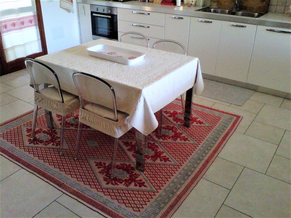 Appartamento Nel Cuore Di Villasimius 1 Piano ภายนอก รูปภาพ
