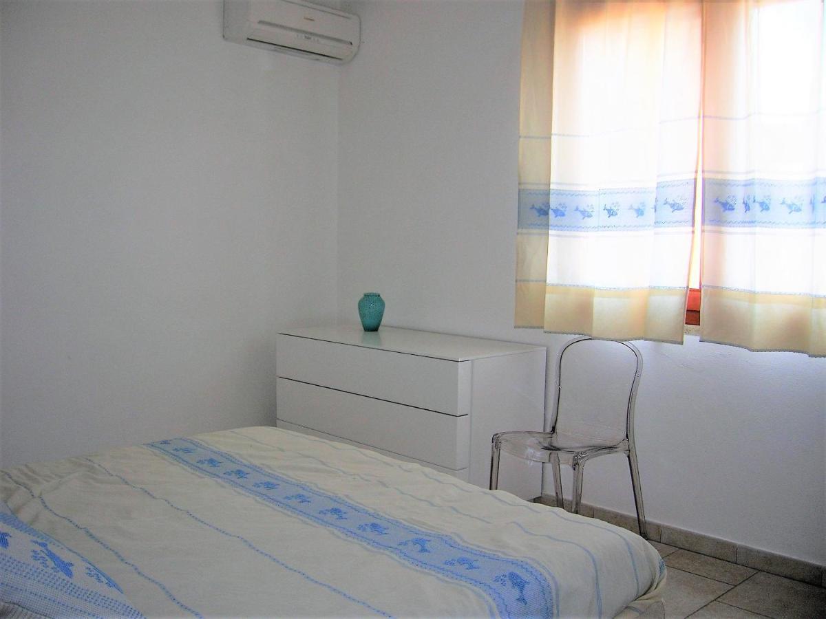 Appartamento Nel Cuore Di Villasimius 1 Piano ภายนอก รูปภาพ